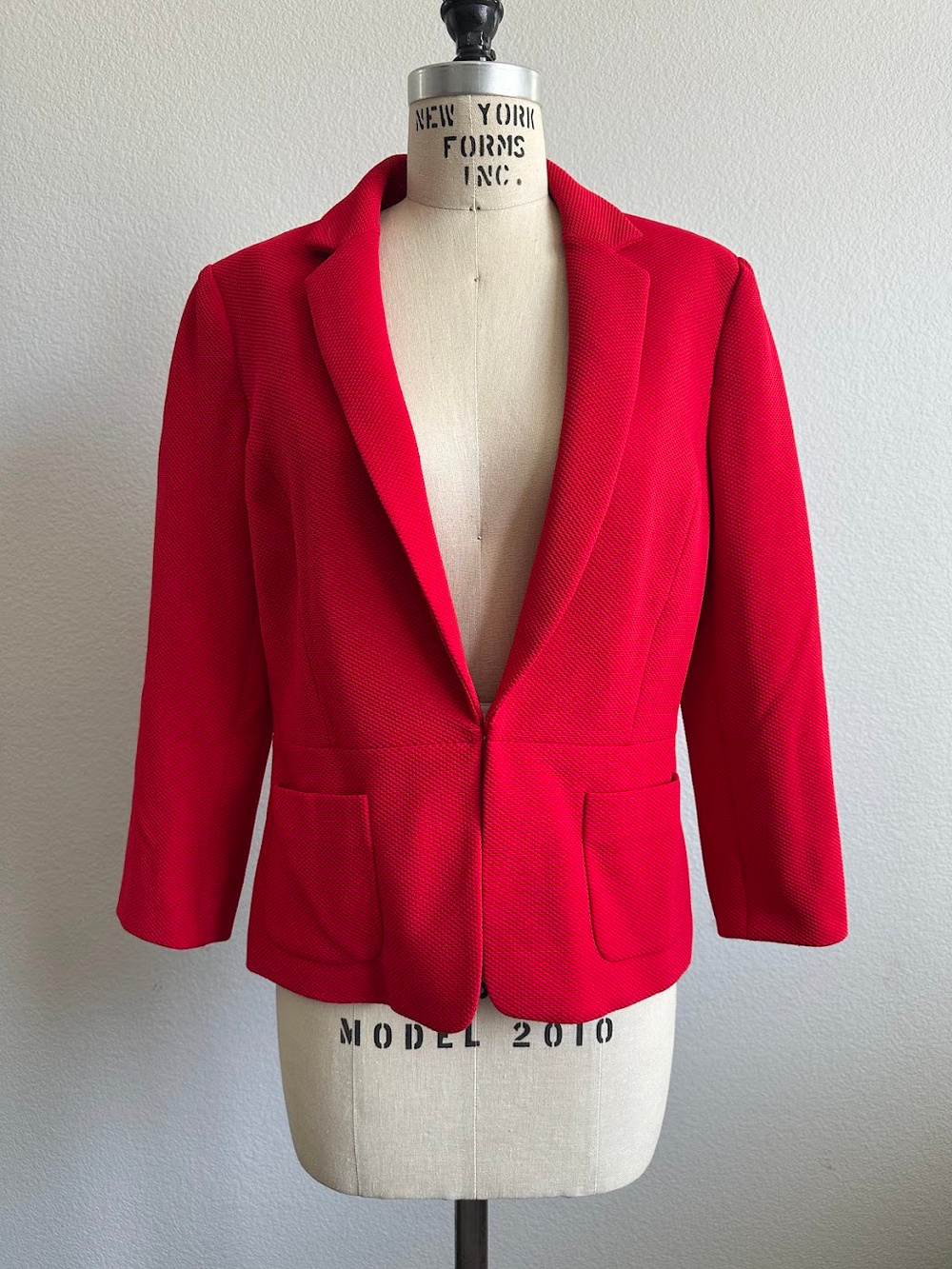 Tahari ASL Arthur S Levine Red Blazer Jacket Size 8
